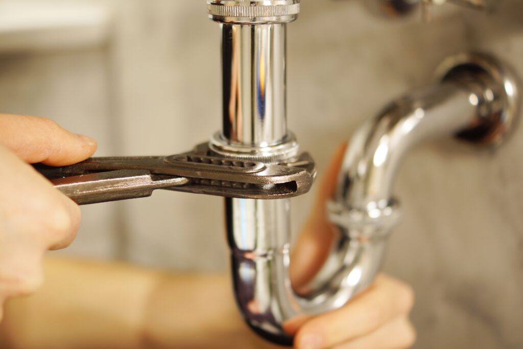 7 Early Signs of a Hidden Water Leak in Your Home